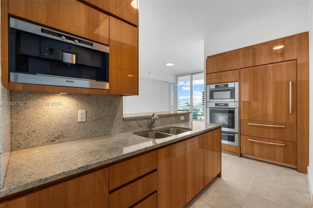 For Rent: $18,000 (2 beds, 2 baths, 1443 Square Feet)