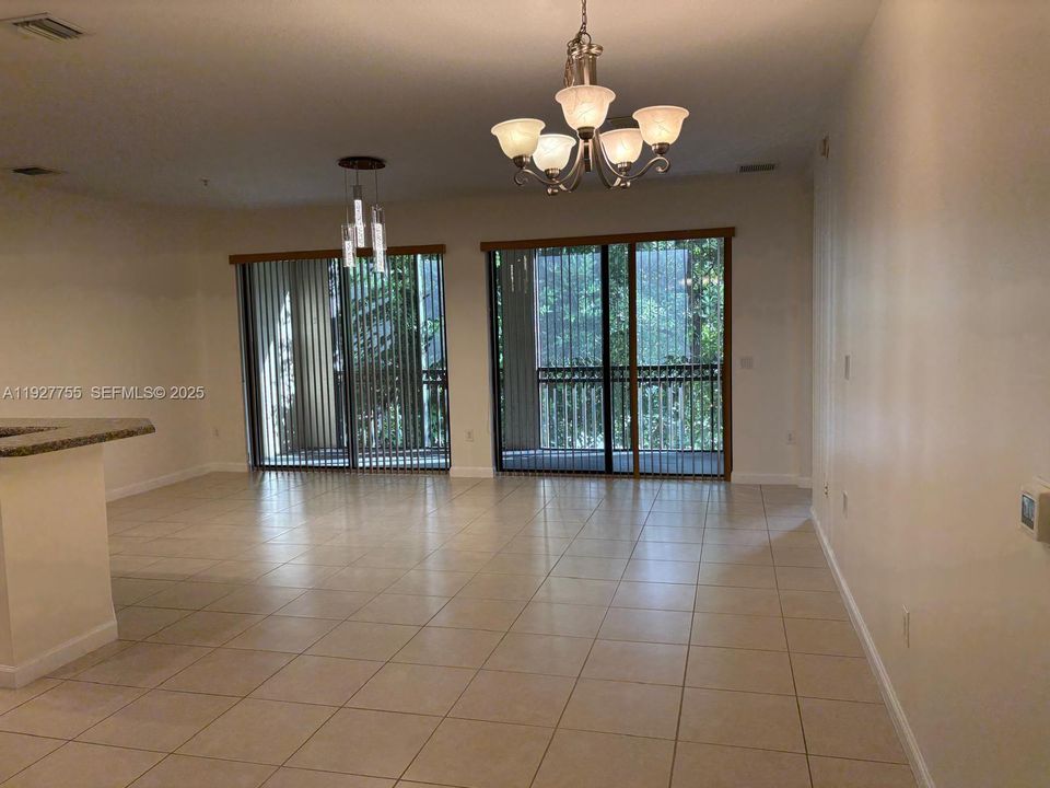 В аренду: $2,750 (2 спален, 2 ванн, 1159 Квадратных фут)