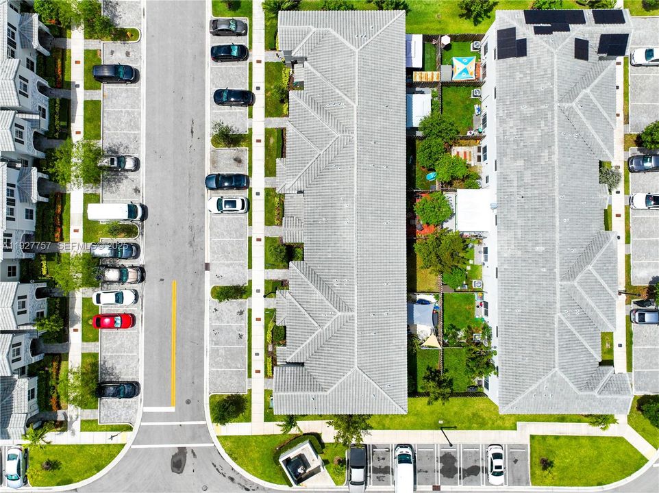 For Sale: $334,900 (3 beds, 2 baths, 1483 Square Feet)