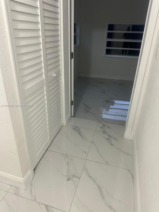 For Sale: $525,000 (3 beds, 2 baths, 1694 Square Feet)