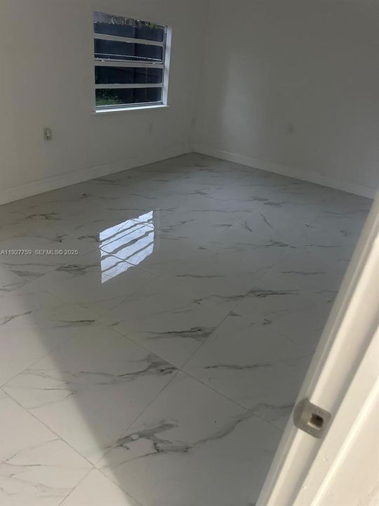 For Sale: $525,000 (3 beds, 2 baths, 1694 Square Feet)