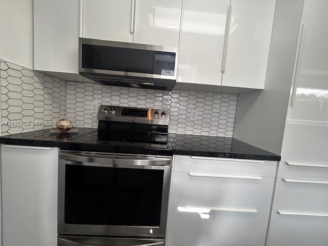 В аренду: $2,000 (2 спален, 2 ванн, 1078 Квадратных фут)