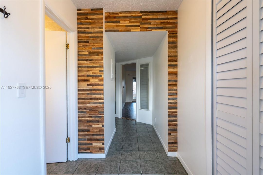 В аренду: $2,000 (2 спален, 2 ванн, 1078 Квадратных фут)