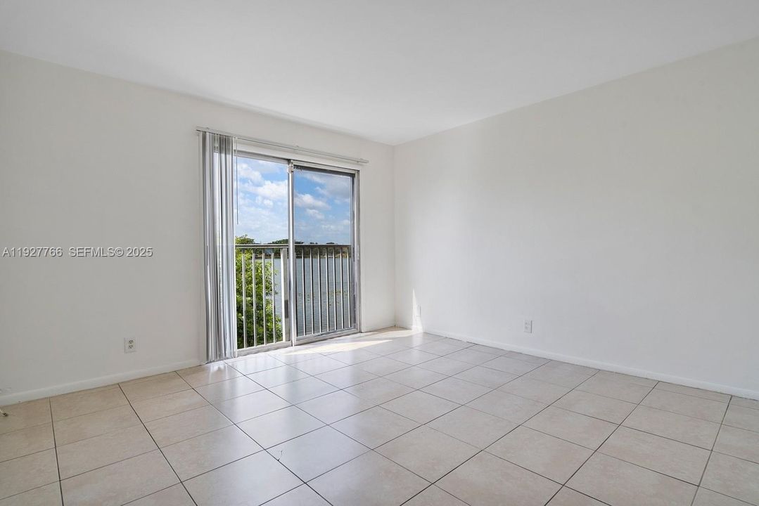 En Renta: $2,600 (3 camas, 2 baños, 1200 Pies cuadrados)