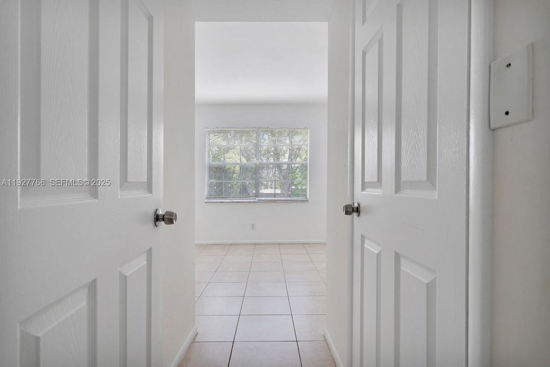 En Renta: $2,600 (3 camas, 2 baños, 1200 Pies cuadrados)