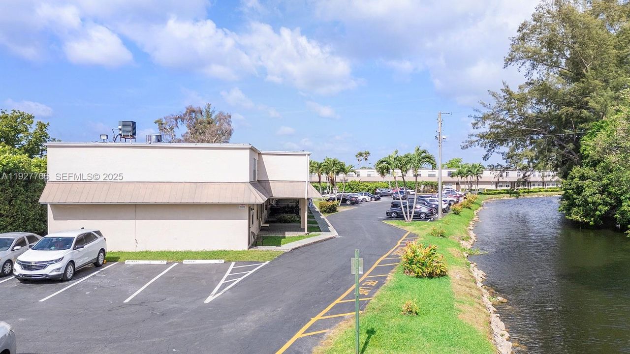 En Renta: $2,600 (3 camas, 2 baños, 1200 Pies cuadrados)