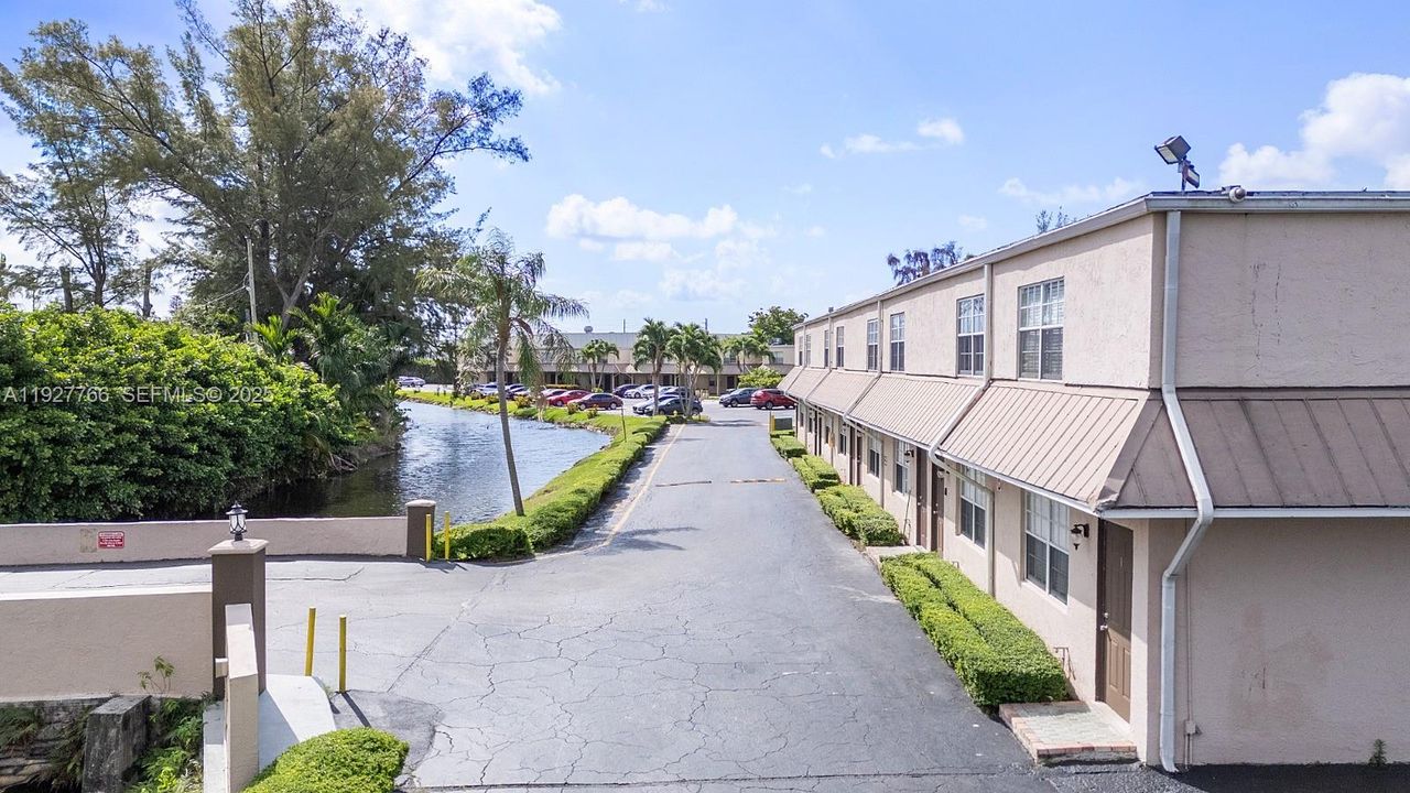 En Renta: $2,600 (3 camas, 2 baños, 1200 Pies cuadrados)