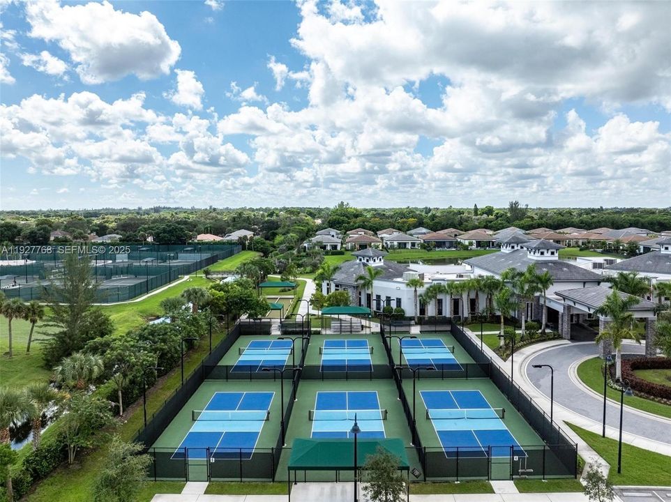 For Sale: $989,000 (3 beds, 2 baths, 2174 Square Feet)