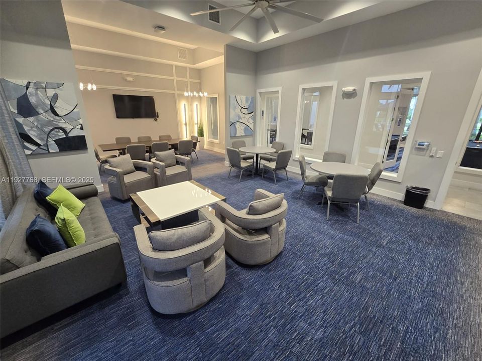 For Sale: $989,000 (3 beds, 2 baths, 2174 Square Feet)