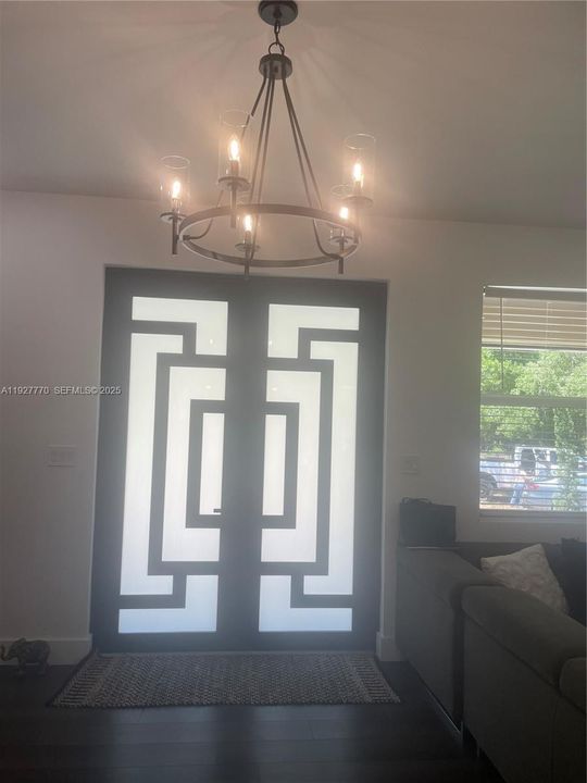 For Rent: $3,500 (3 beds, 2 baths, 0 Square Feet)