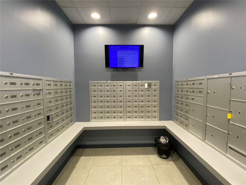 В аренду: $5,000 (2 спален, 2 ванн, 1753 Квадратных фут)