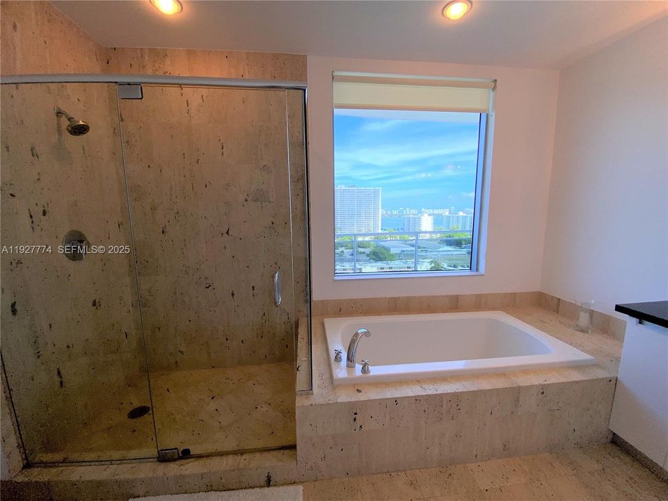 В аренду: $5,000 (2 спален, 2 ванн, 1753 Квадратных фут)