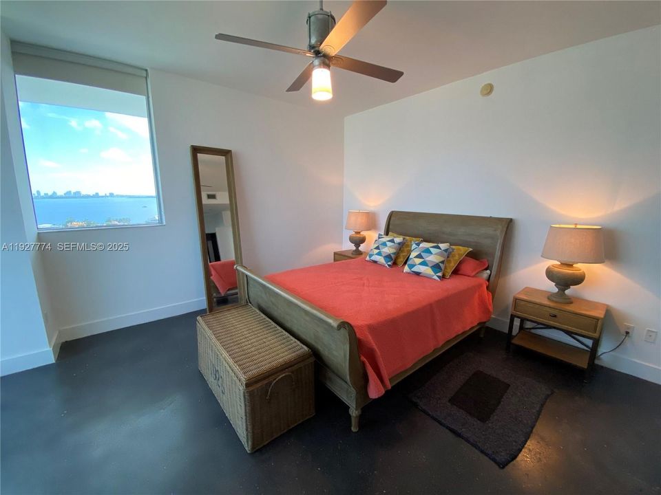 В аренду: $5,000 (2 спален, 2 ванн, 1753 Квадратных фут)