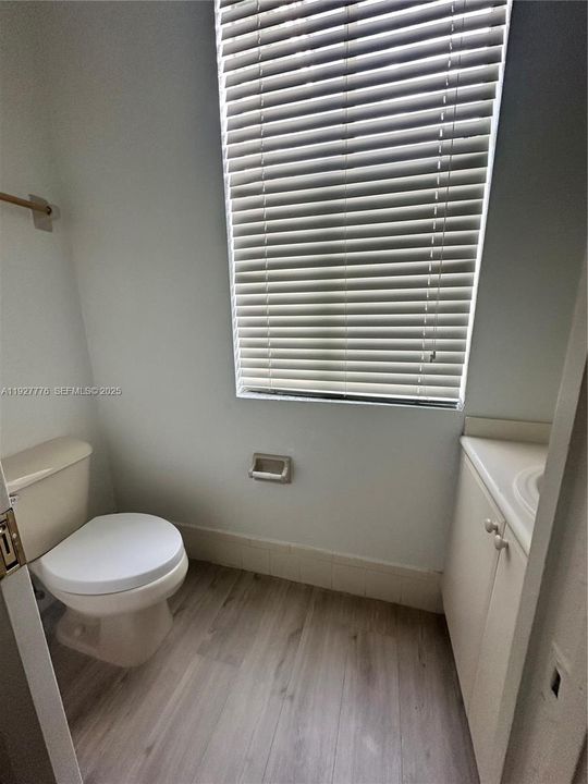 En Renta: $2,500 (3 camas, 3 baños, 1302 Pies cuadrados)