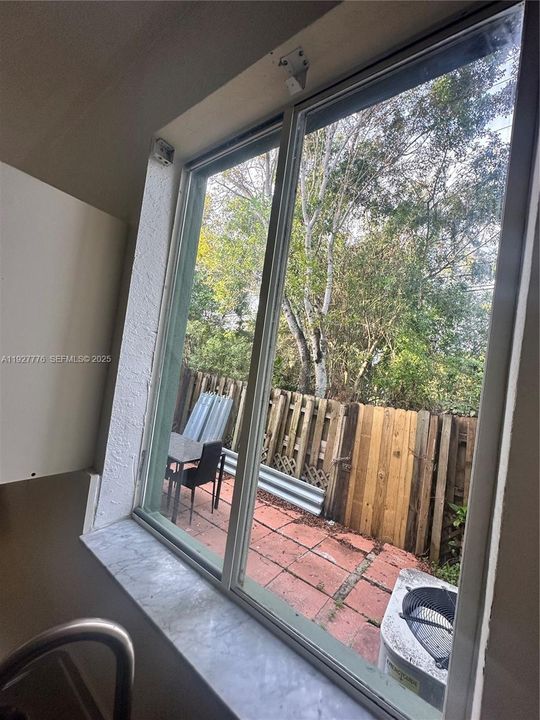 En Renta: $2,500 (3 camas, 3 baños, 1302 Pies cuadrados)