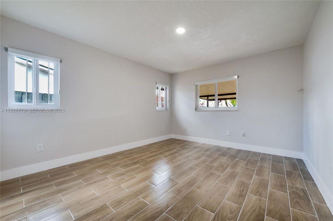 В аренду: $6,500 (3 спален, 2 ванн, 2388 Квадратных фут)