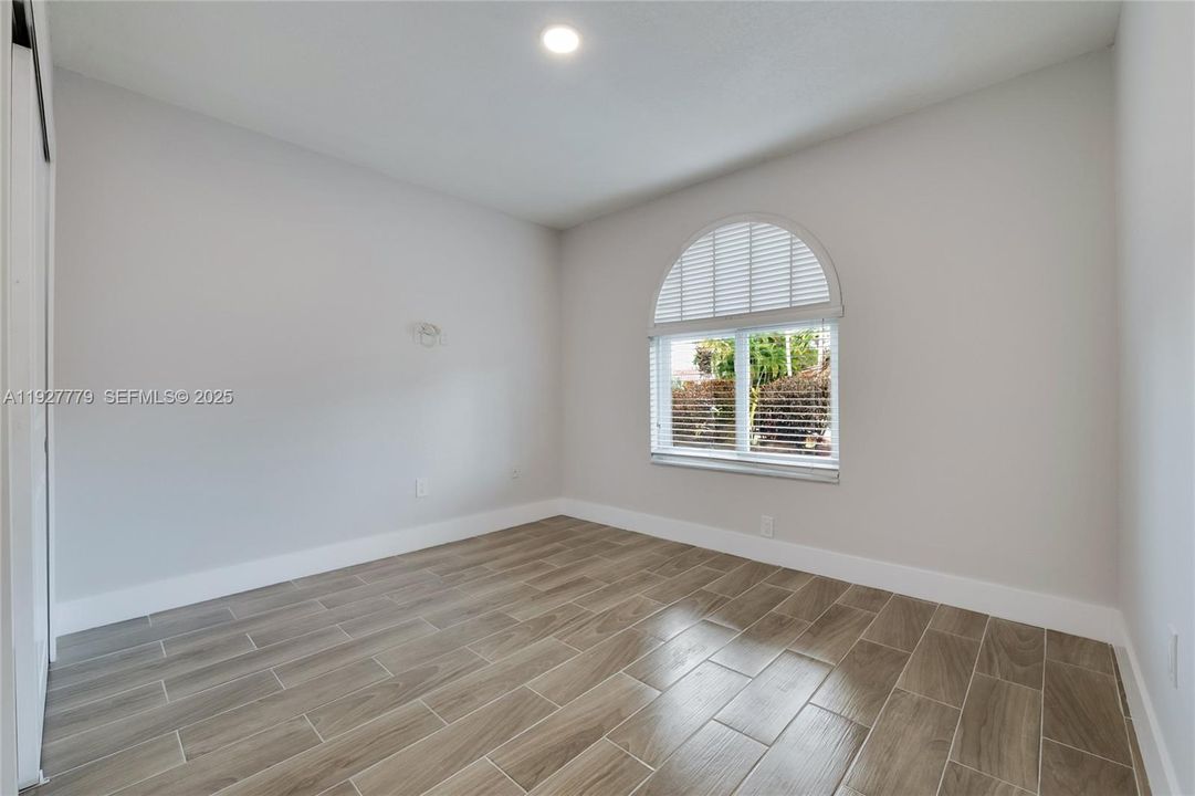 В аренду: $6,500 (3 спален, 2 ванн, 2388 Квадратных фут)