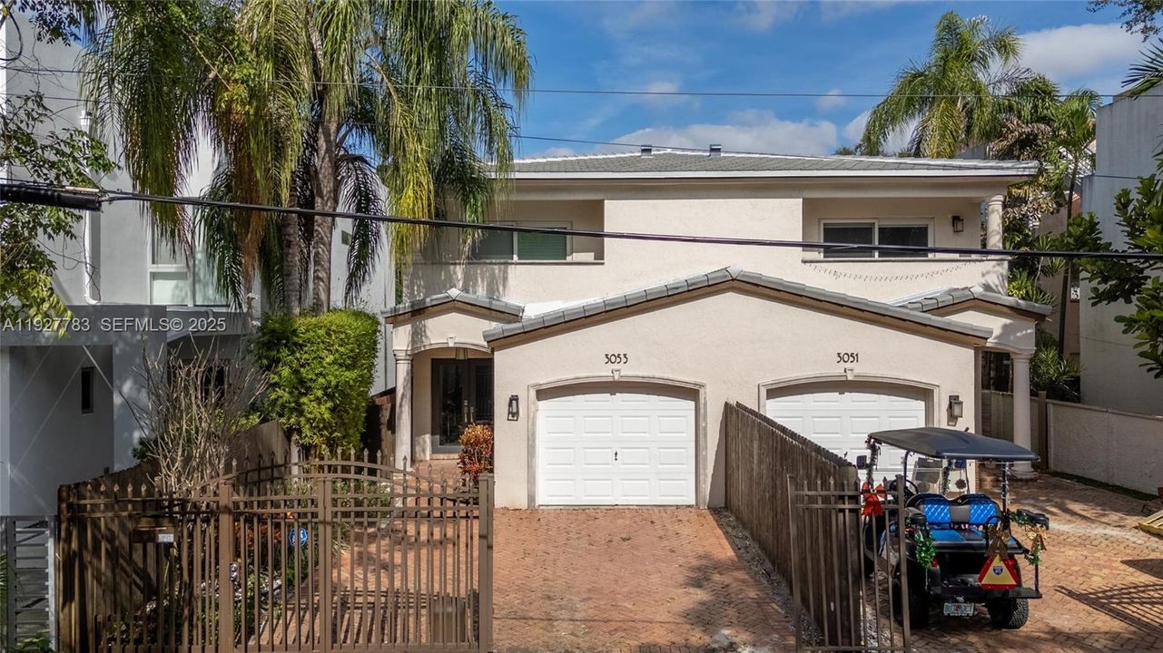 В аренду: $9,900 (3 спален, 2 ванн, 2040 Квадратных фут)