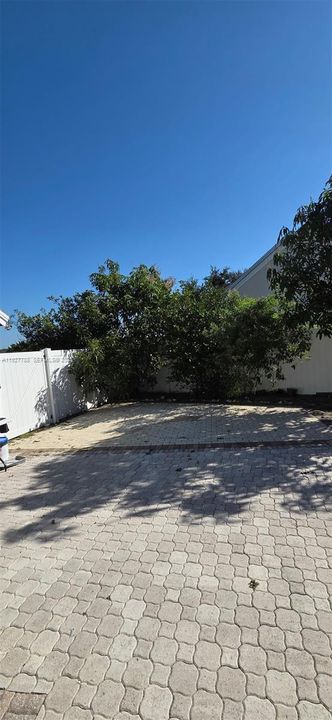 На продажу: $419,000 (5 спален, 2 ванн, 0 Квадратных фут)