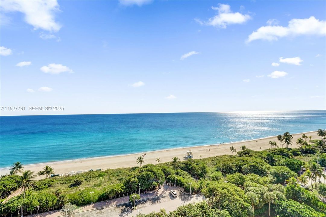 На продажу: $849,000 (3 спален, 2 ванн, 1990 Квадратных фут)