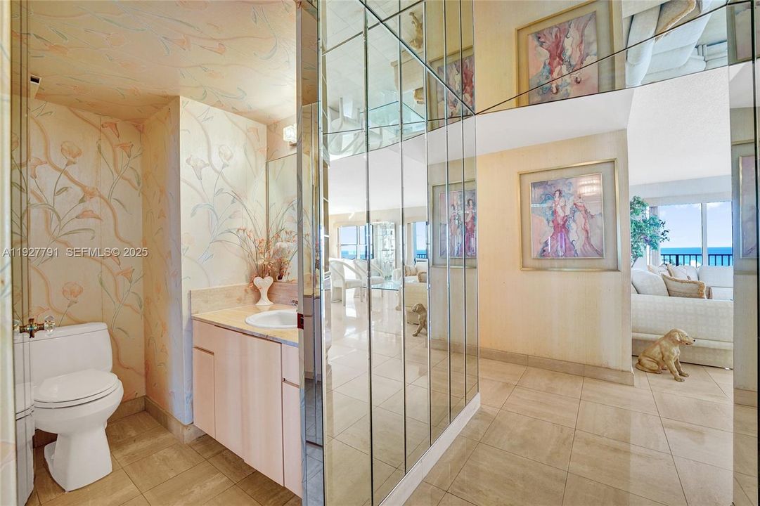 На продажу: $849,000 (3 спален, 2 ванн, 1990 Квадратных фут)