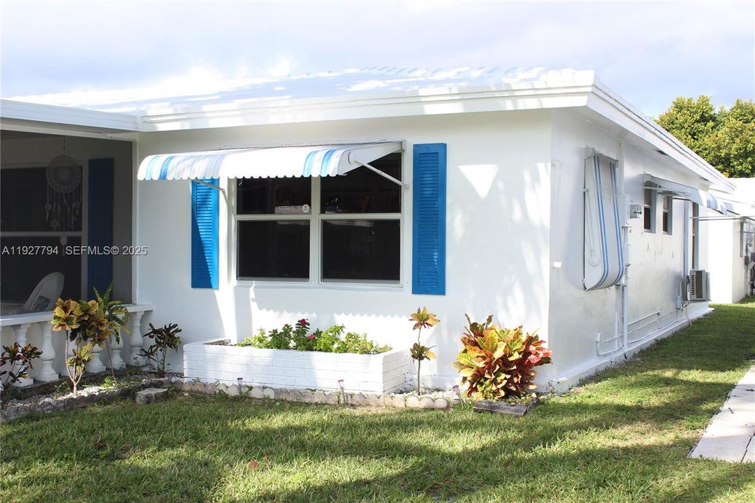 En Venta: $320,000 (2 camas, 2 baños, 1394 Pies cuadrados)