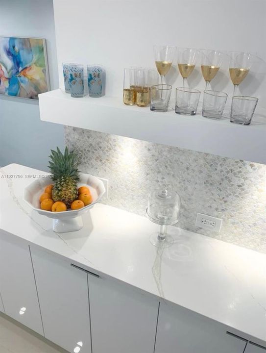 出租: $3,100 (1 贝兹, 1 浴室, 1013 平方英尺)