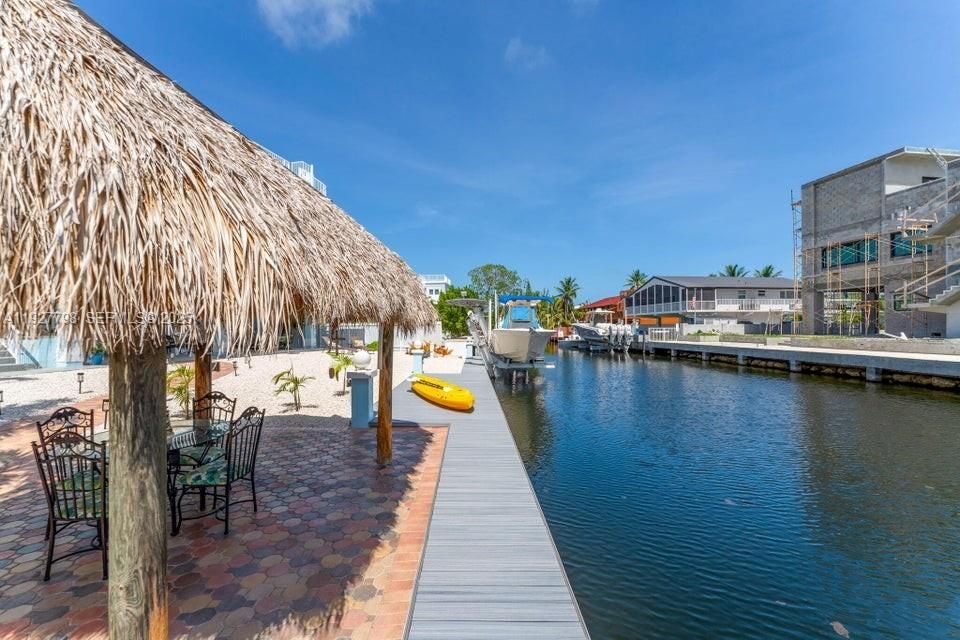 En Venta: $2,298,000 (4 camas, 3 baños, 2554 Pies cuadrados)