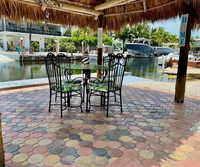 En Venta: $2,298,000 (4 camas, 3 baños, 2554 Pies cuadrados)