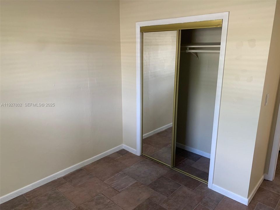 待售: $419,000 (3 贝兹, 2 浴室, 1271 平方英尺)