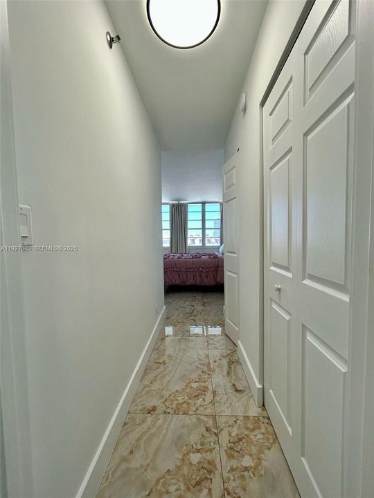 На продажу: $575,000 (1 спален, 1 ванн, 850 Квадратных фут)