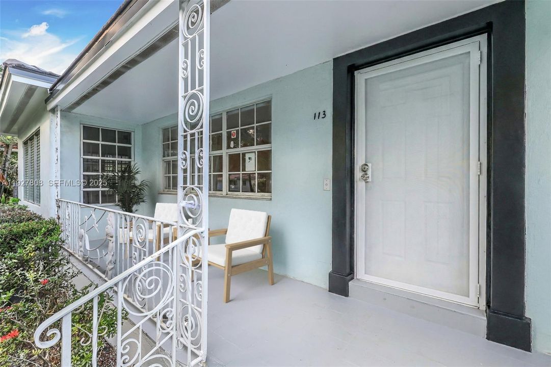 En Venta: $719,000 (2 camas, 1 baños, 1327 Pies cuadrados)