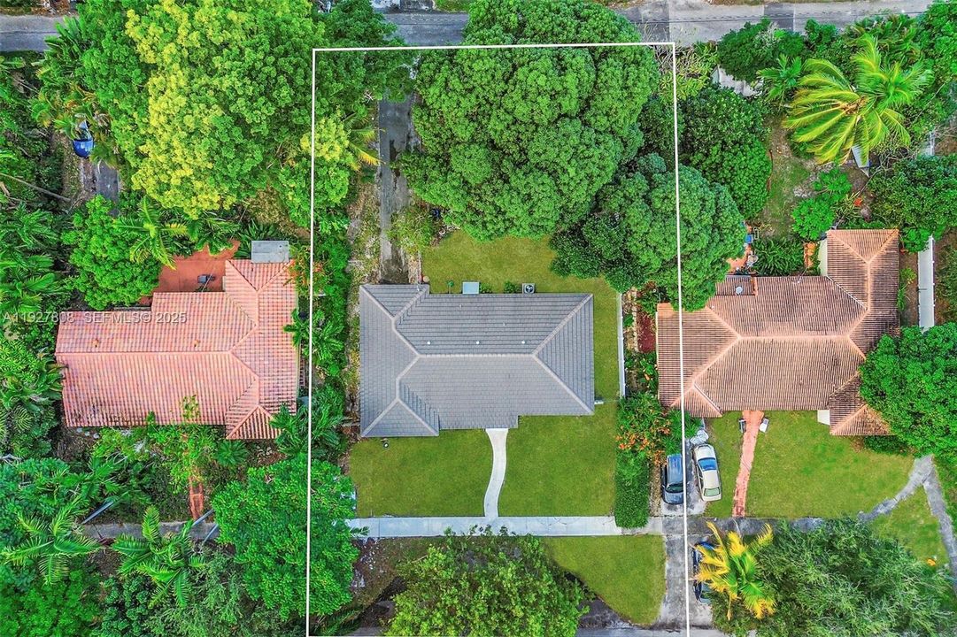 En Venta: $719,000 (2 camas, 1 baños, 1327 Pies cuadrados)