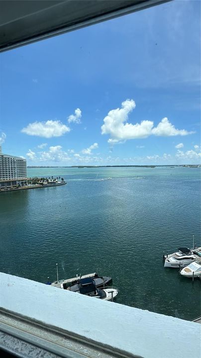 En Venta: $799,000 (3 camas, 3 baños, 990 Pies cuadrados)