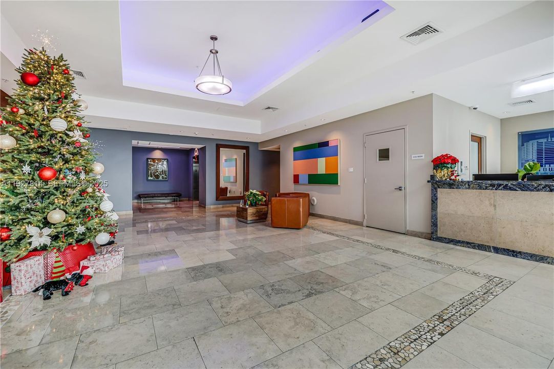 待售: $575,000 (2 贝兹, 2 浴室, 1285 平方英尺)