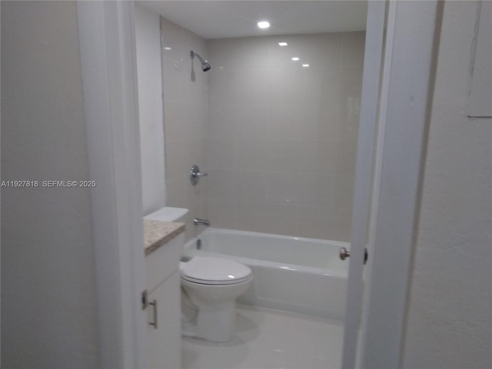 2nd bathroom