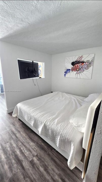 待售: $130,000 (0 贝兹, 1 浴室, 360 平方英尺)