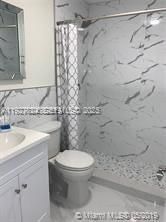 出租: $1,600 (1 贝兹, 1 浴室, 420 平方英尺)