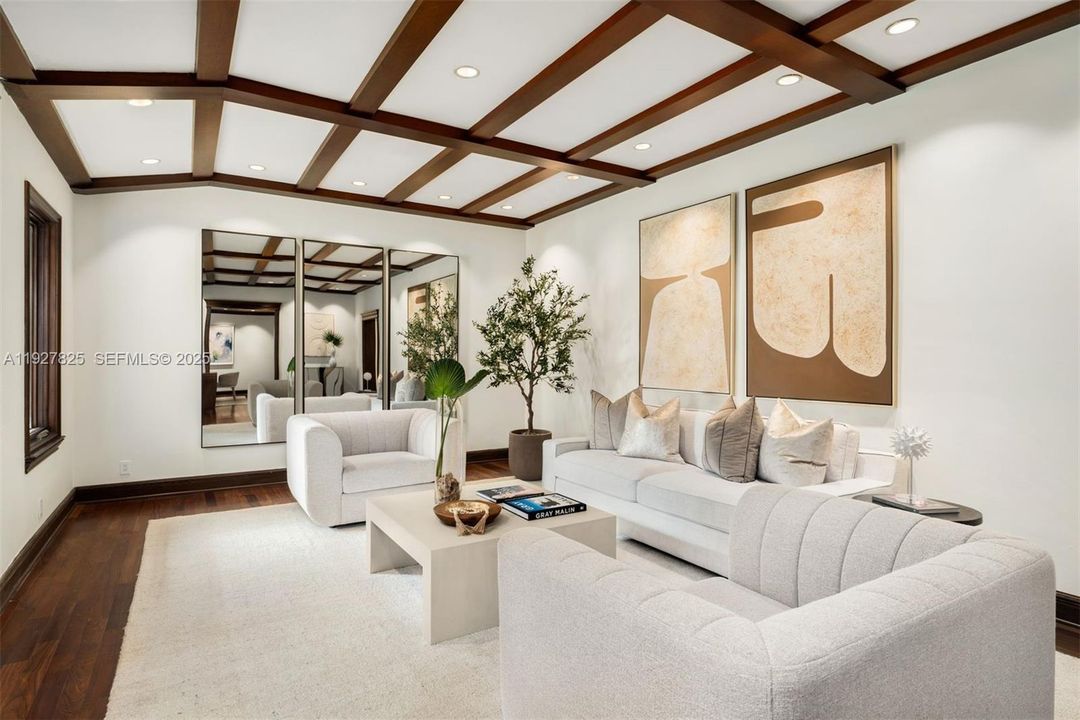 For Rent: $29,500 (6 beds, 5 baths, 7008 Square Feet)