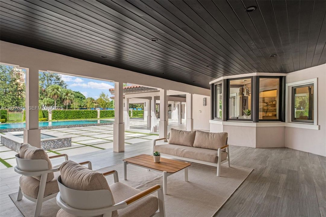 For Rent: $29,500 (6 beds, 5 baths, 7008 Square Feet)