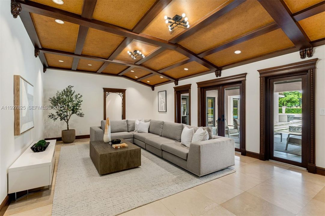 For Rent: $29,500 (6 beds, 5 baths, 7008 Square Feet)