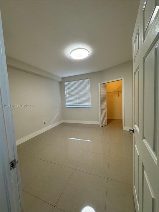 В аренду: $1,795 (1 спален, 1 ванн, 691 Квадратных фут)