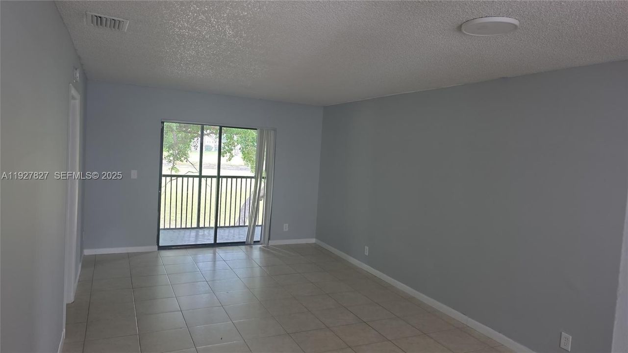 En Renta: $1,700 (2 camas, 2 baños, 24255 Pies cuadrados)