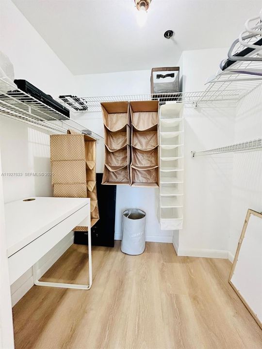 En Venta: $799,000 (1 camas, 1 baños, 850 Pies cuadrados)