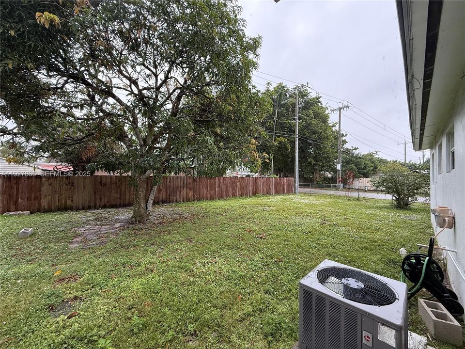 В аренду: $3,300 (4 спален, 3 ванн, 1700 Квадратных фут)