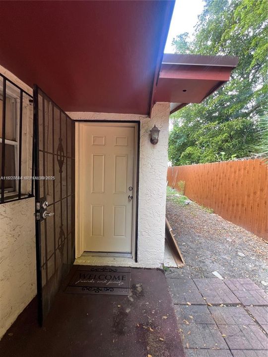 En Venta: $699,000 (3 camas, 2 baños, 1440 Pies cuadrados)