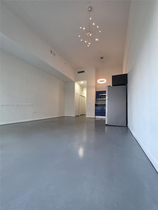 待售: $257,900 (0 贝兹, 1 浴室, 506 平方英尺)