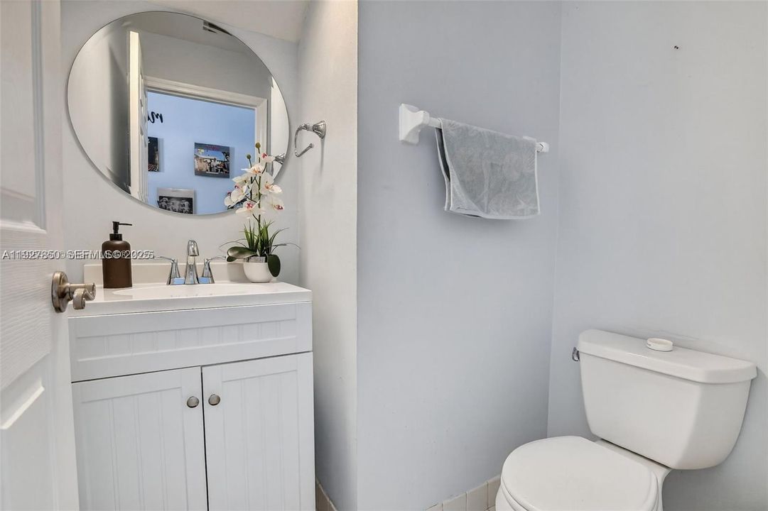 待售: $674,900 (4 贝兹, 2 浴室, 2117 平方英尺)