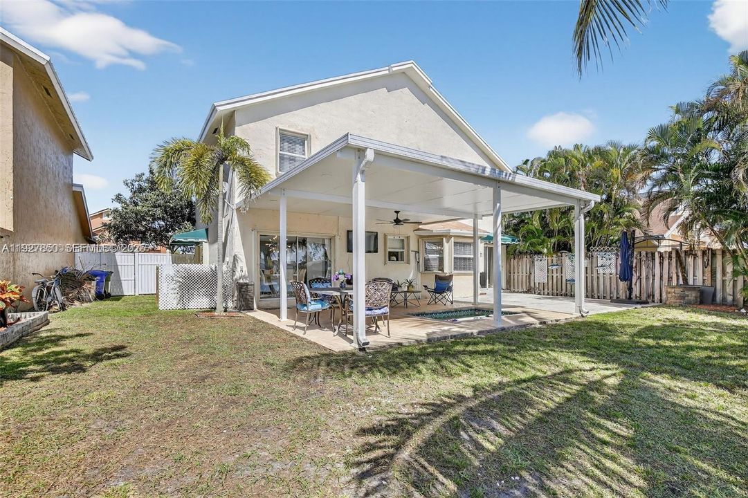 待售: $674,900 (4 贝兹, 2 浴室, 2117 平方英尺)