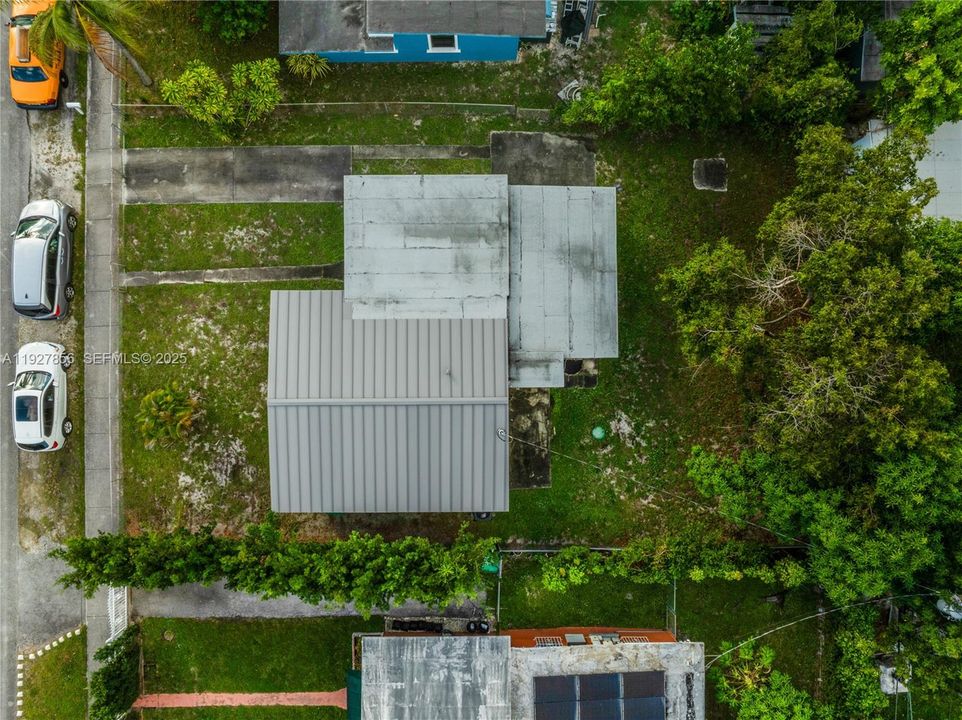 待售: $480,000 (3 贝兹, 1 浴室, 1234 平方英尺)